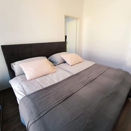 Pretty Apartment Next To Metro Station فيينا المظهر الخارجي الصورة
